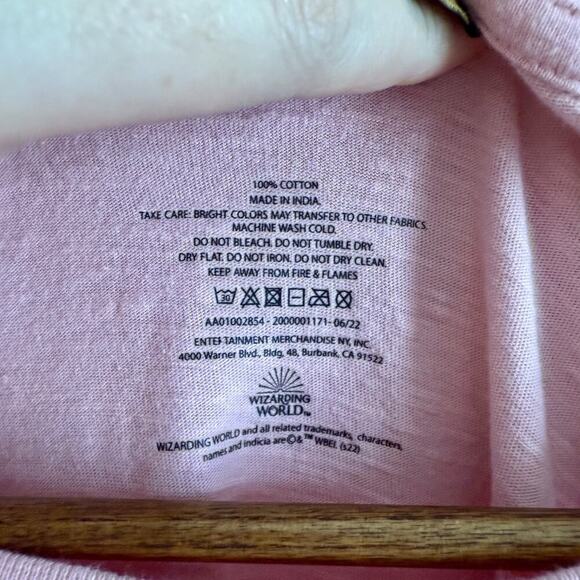 Harry Potter New York Size 2XL T-Shirt - Pink Fawkes Wizarding World 100% Cotton - Picture 8 of 8